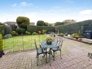 Photo 11- click for photo gallery